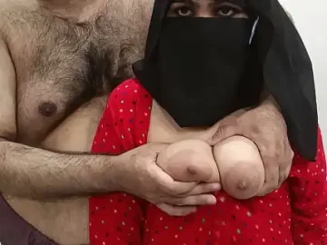 pakistani stepdaughter in hijaab fucked by her own stepfather 1733437527