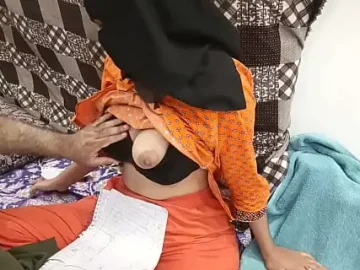 pakistani student girl in hijaab fucked by her tuition teacher 1733437517